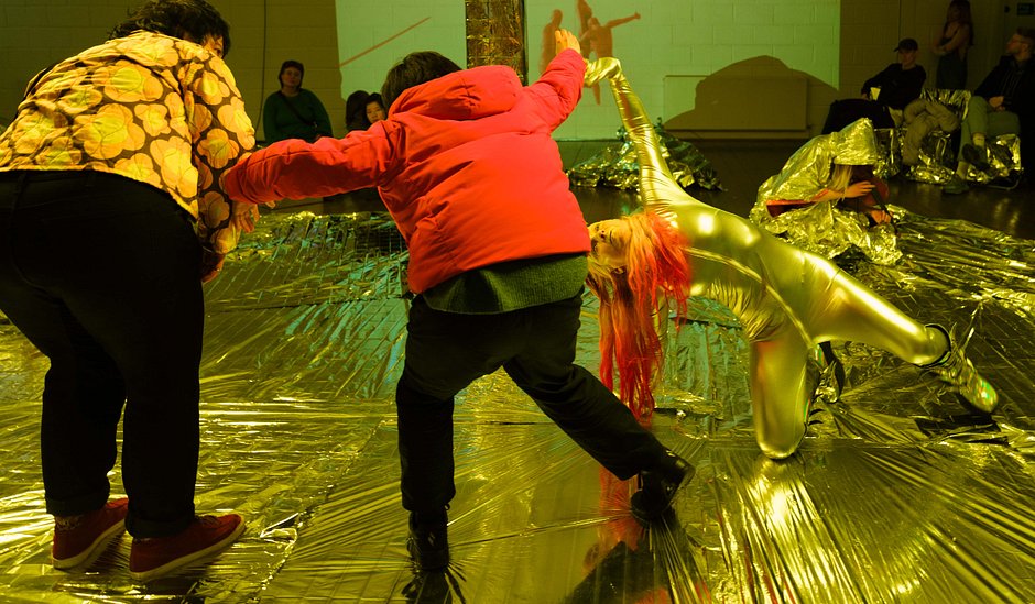 ULI AP_ALIEN AI LIVE 3.0_UGLY DUCK_Photo credit &copy; Anne Tetzlaff_DSC2414_web_script1 (53)