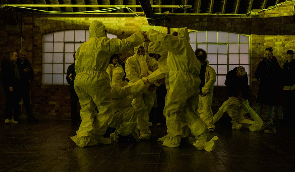 ULI AP_ALIEN AI LIVE 3.0_UGLY DUCK_Photo credit &copy; Anne Tetzlaff_DSC2414_web_script1 (11)