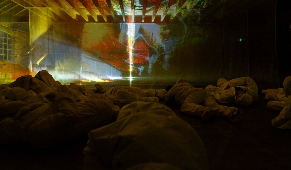 ULI AP_ALIEN AI LIVE 3.0_UGLY DUCK_Photo credit &copy; Anne Tetzlaff_DSC2414_web_script1 (27)